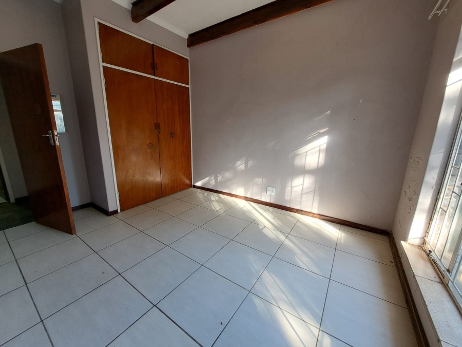 3 Bedroom Property for Sale in Safari Gardens North West